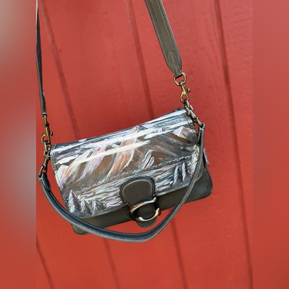 COACH Soft Tabby Bag, Leather & Pewter Hardware- Black 🖤 *Handpainted - Picture 4 of 17